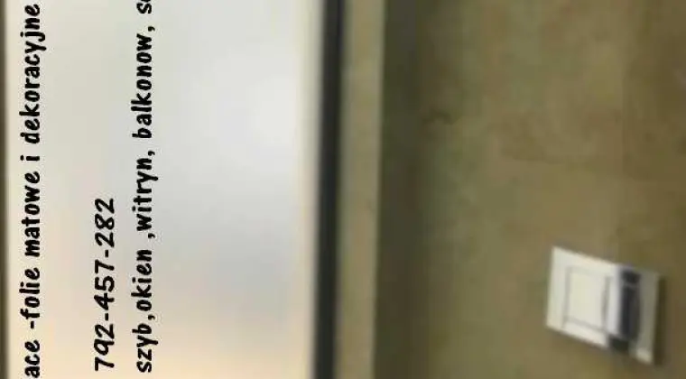 Folie prywatyzujące na okna łazienkowe- Zasłaniamy okno w łazience- Oklejamy Warszawa i okolice
