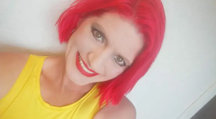 Mam potrzebę czułości i zbliżenia.