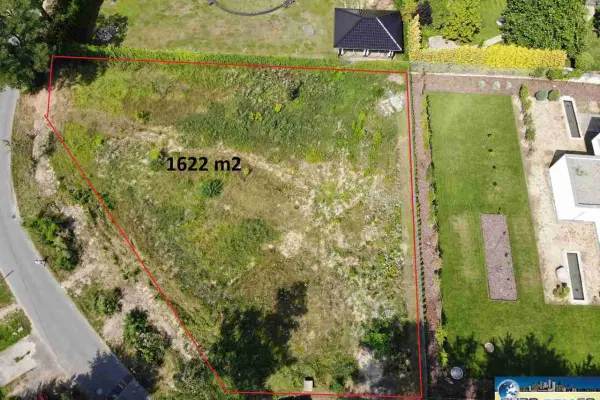 Działka budowlana CHYBY| PRESTIŻOWA lokalizacja nad jeziorem| 1622 m2.