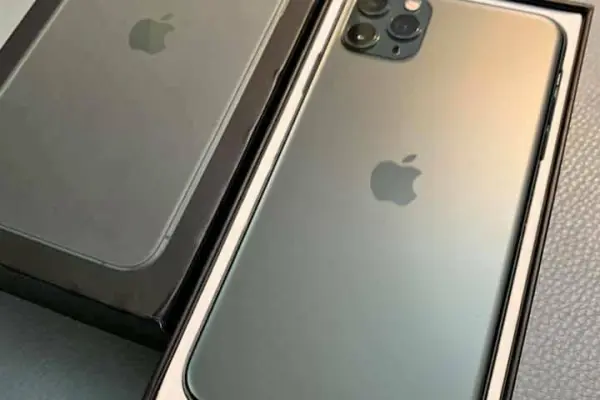 Apple iPhone 11 Pro 64GB dla 400 EUR , iPhone 11 Pro Max 64GB = 430EUR