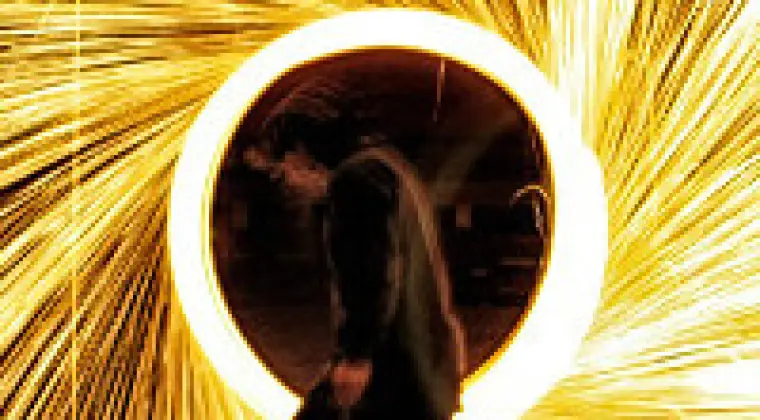 Pokazy tańca z ogniem - Karmazyn Fireshow