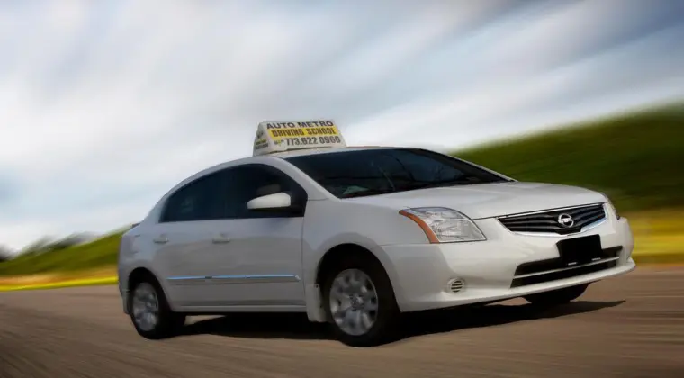 AUTO METRO- BEST DRIVING SCHOOL IN CHICAGOLAND