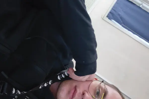 23 letni chlopak szuka starszej kobiety do stabilnego związku