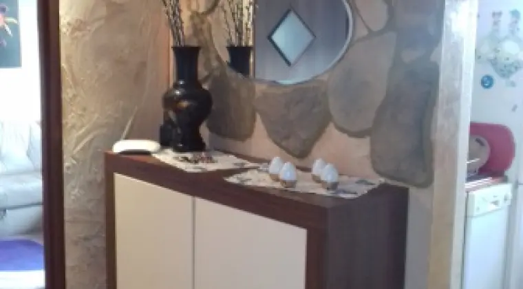 Sprzedam słoneczne, przytulne i umeblowane 2-pokojowe mieszkanie o pow