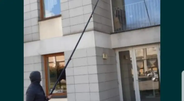Mycie elewacji budynków, mycie szyb na wysokości
