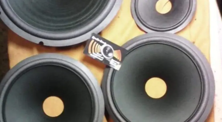 Naprawa regeneracja głosników wszystkie typy marki