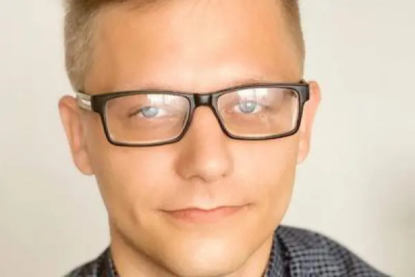 29 latek z okolic Stuttgartu