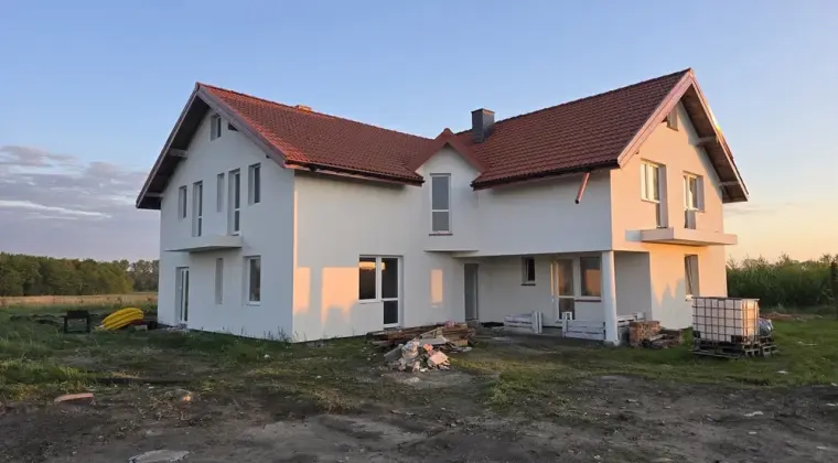 Mieszkania nad morzem w kameralnym budynku.