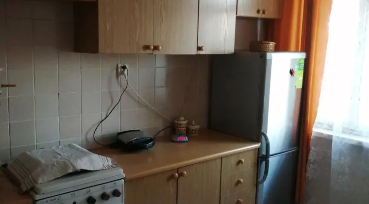 Sprzedam 2 pokoje, super lokalizacja i rozkład - RADOM-Borki