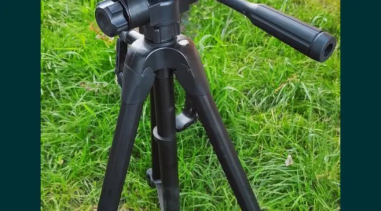 Statyw do aparatu + gratis pokrowiec