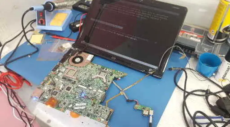 Oferuję usługi komputerowe i doradztwo.Pomoc zdalna