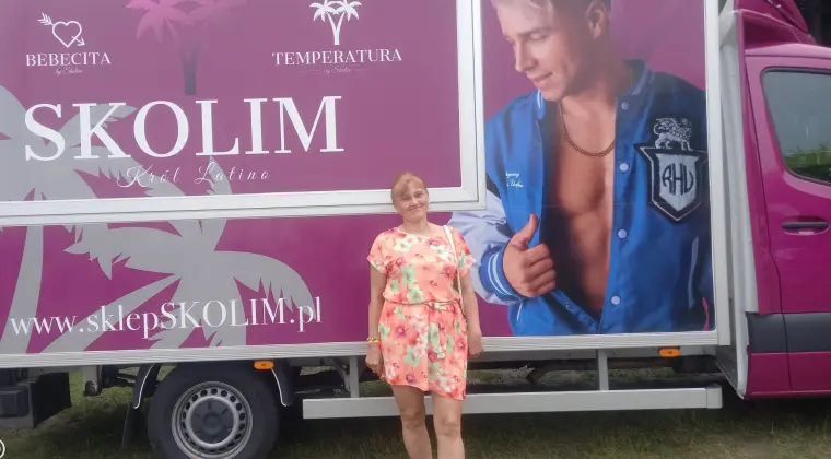 Miła, rozsądna dziewczyna pozna fajnego mężczyznę.