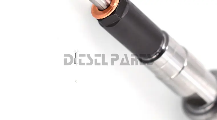 Wtryskiwacze Wtryski1,9 dci 120 koni 8200100272, 0445110110