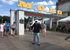 Mieszkający samotnie pozna panią