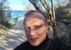 Poznam Miłą o Urokliwych Wdziękach Kobietę