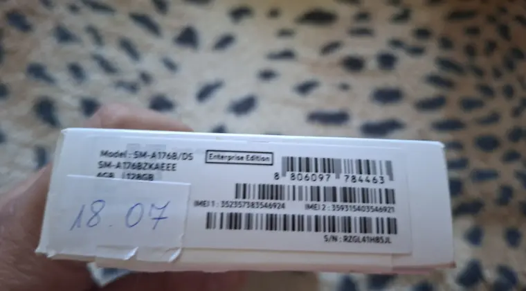 Smartfon Samsung Galaxy A17