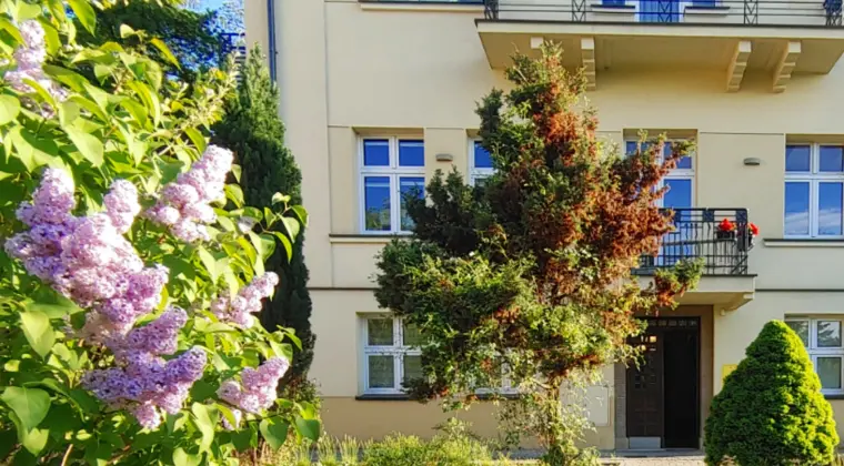 Sprzedam kawalerkę Kraków Wola Justowska Salwator obok Błonia.