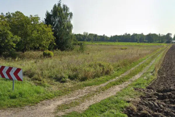 Sprzedam atrakcyjną działkę budowlaną