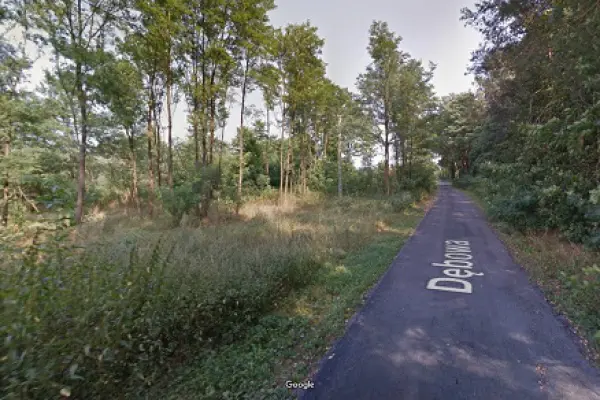 Sprzedam działkę 5300 m2 koło Mszczonowa 500m od trasy S8