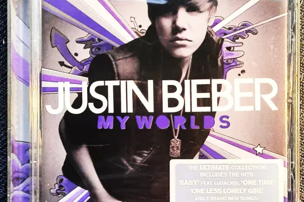 Polecam Znakomity Album CD -JUSTIN BIEBER Album - My Worlds 1-2