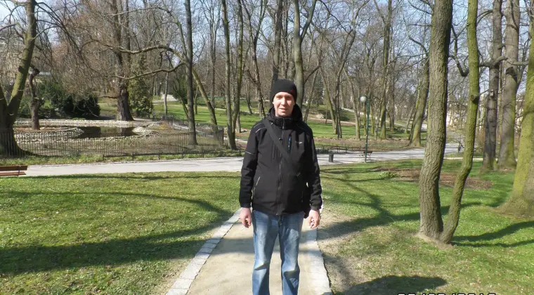 Szukam kobiety, która lubi odkrywać – tam, gdzie spokój spotyka uśmiech