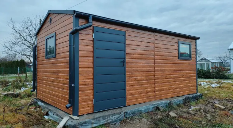Domki narzędziowe, schowki, garaże