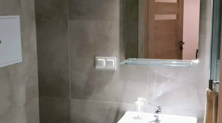 Wynajem pokoju. Wrocław ul. Komuny Paryskiej 90, Śródmieście