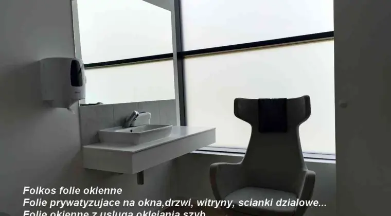 Folie prywatyzujące na okna łazienkowe- Zasłaniamy okno w łazience- Oklejamy Warszawa i okolice