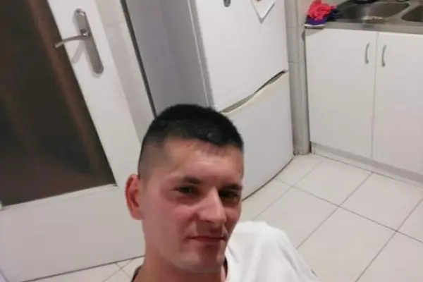 Cel stały związek