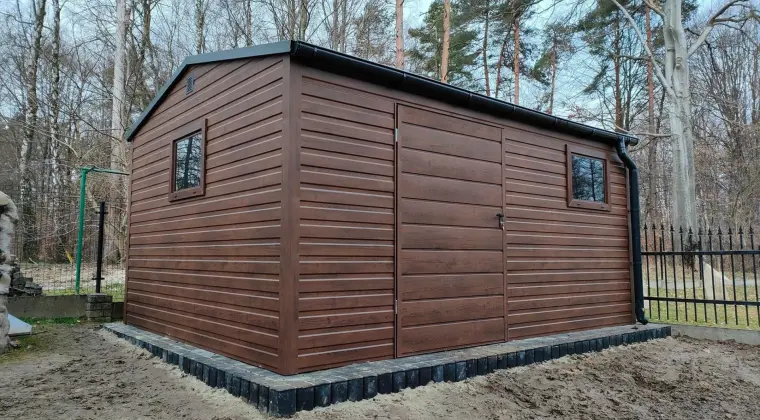 Domki narzędziowe, schowki, garaże