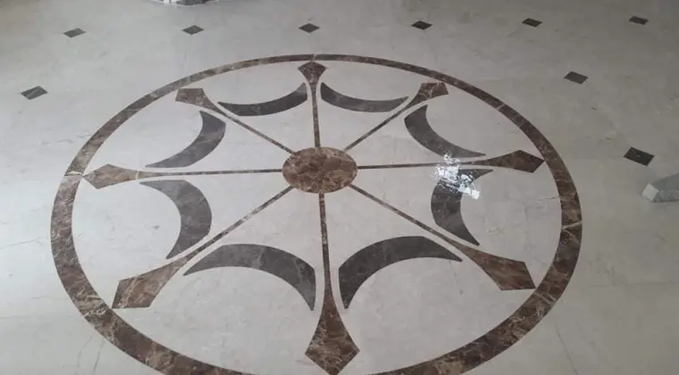 Pracę remontowo-budowlane z możliwością projektowania wnętrz lub pełną kompleksową pracę pod klucz .