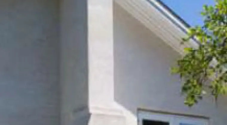 Kominy bez zmartwień, czyli kominy z pumeksu wulkanicznego.