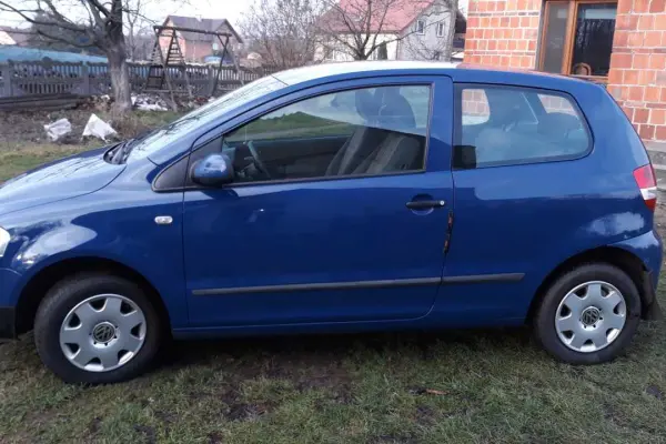 Sprzedam volkswagena foxa 1.2 MPI benzyna