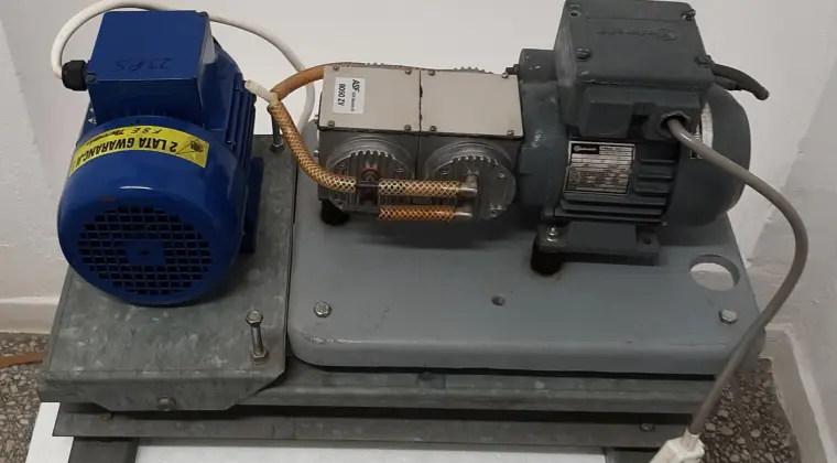 Polecam 2 Silniki 230/400V 1,1 kw i 0,9 kw z Kompresorem