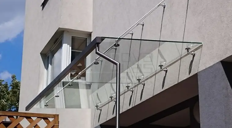 Oferta mocowań do szkła