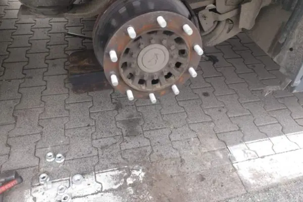 Naprawa naczep wywrotek