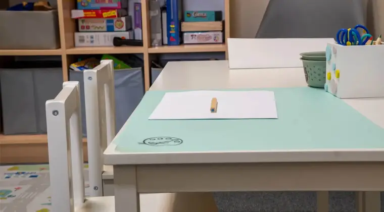 Logopeda dziecięcy, zajęcia TUS, integracja sensoryczna, psycholog, neuroflow - Łączymy Kropki