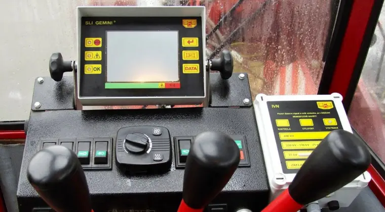 SYGNALIZATOR / CZUJNIK WYSOKIEGO NAPIĘCIA – ŻURAW / DŹWIG