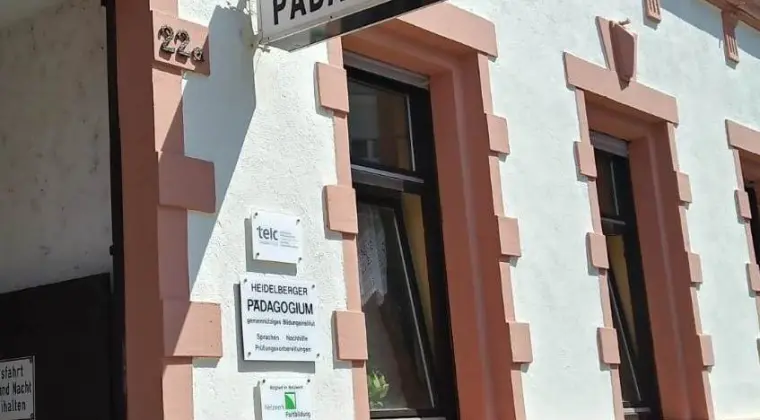 Uczy się niemiec w Heidelberg, Niemcy