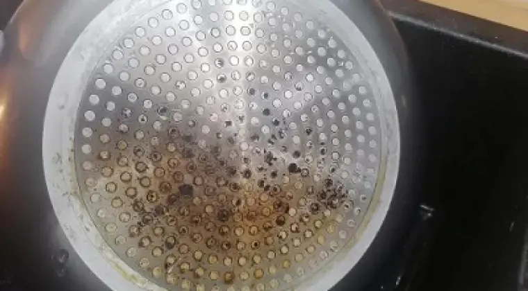 Cudowna gąbka z melaminy. Usuń brud i bakterie z każdej powierzchni