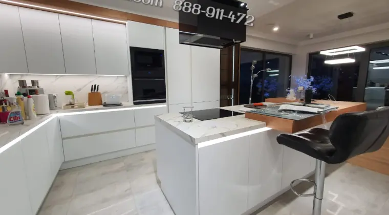 skręcanie MONTAŻ MEBLi kuchni agd przeróbki wymiany... USŁUGi MONTAŻOWE