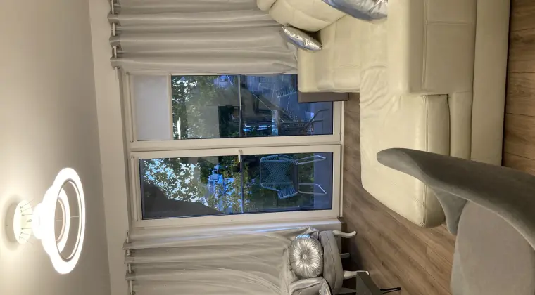 wynajme pokoj w centrum Slupska kobiecie!