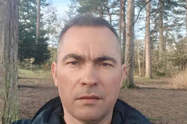 Zadbany 44 latek pozna kobiete do 40 -stki