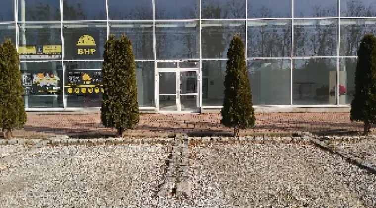 Do wynajęcia 2 place 960 i 1150 m2 