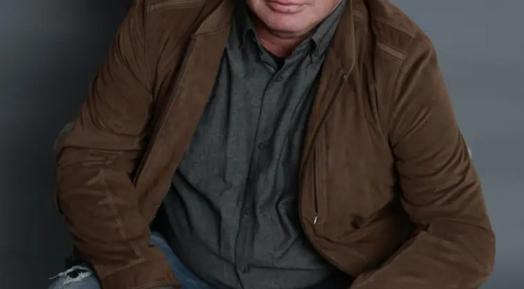 Szukam pokoju do wynajęcia lub pokoju z aneksem kuchennym dla jednej pracującej osoby w Düren