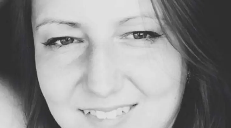 Otwarta na znajomosci 