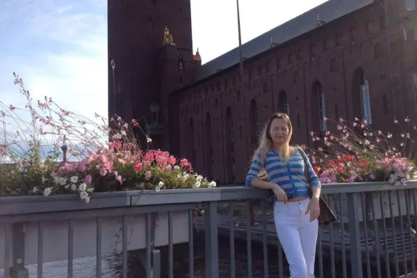 Pani szuka swojej Drugiej Połowy do stałego związku.