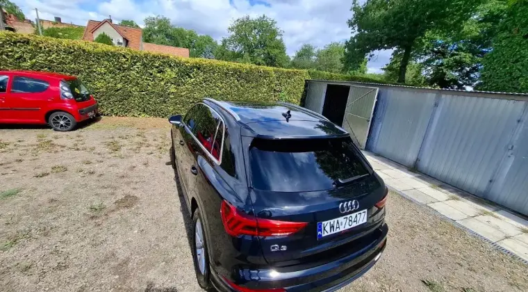Audi Q3 z 2022 roku w wersji S-line