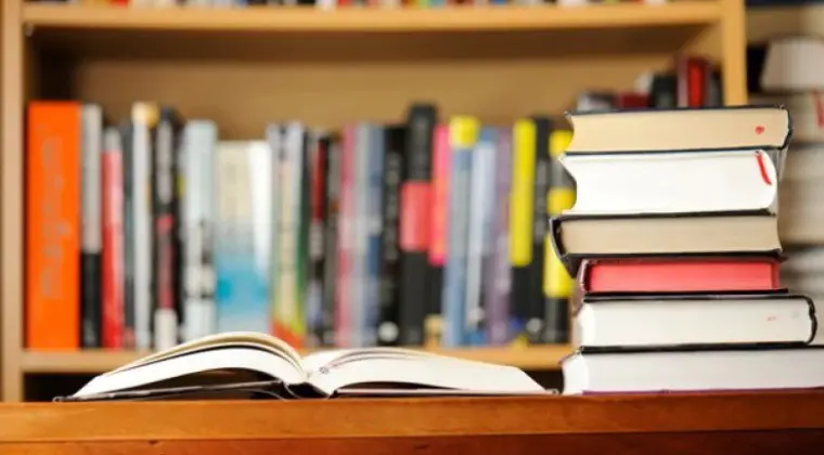 Wsparcie przy pisaniu prac dyplomowych